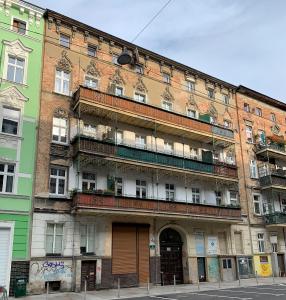 Bohaterów Getta Warszawskiego 17