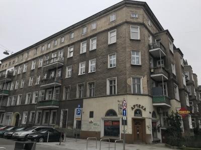 Piastów 60