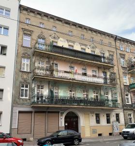 Bohaterów Getta Warszawskiego 11