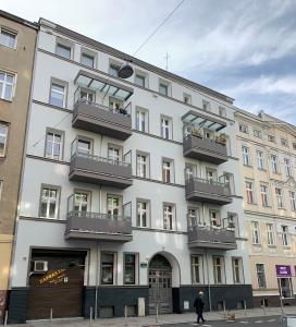 Bohaterów Getta Warszawskiego 14